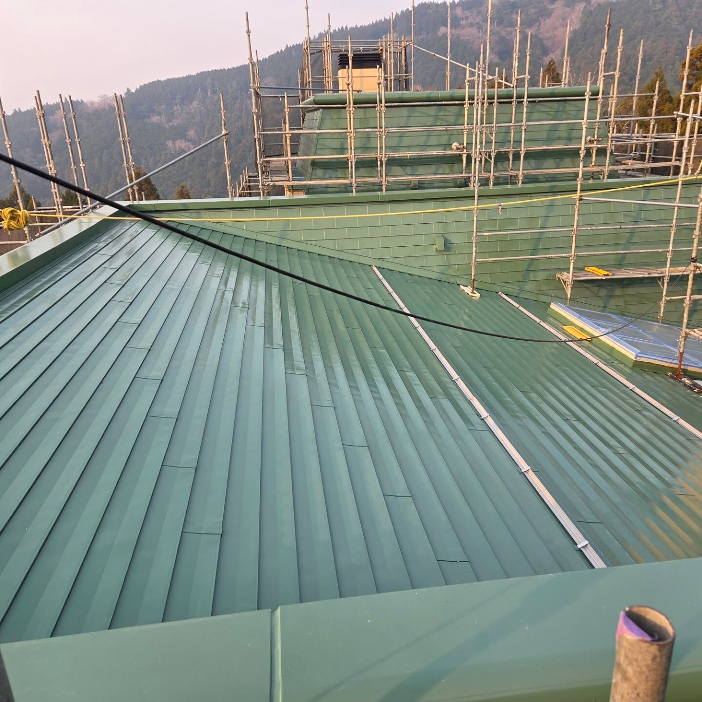 (株)ワコー塗装では、戸建ての屋根や外壁の塗装を通じて、皆様