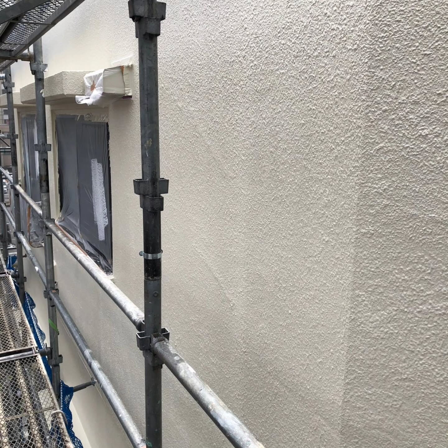 東京都町田市のマンションでの外壁塗装完了です