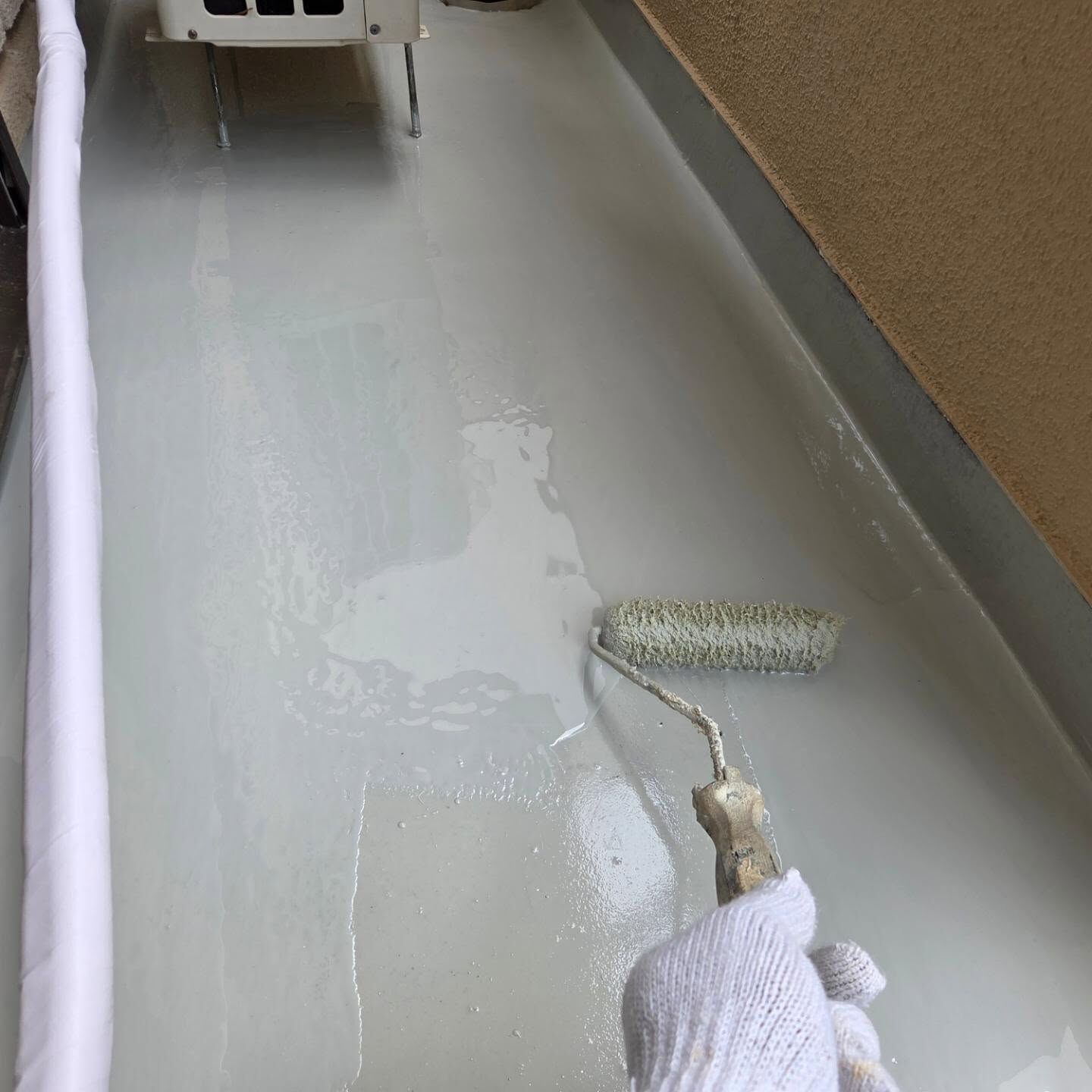 川崎市京町にてバルコニーの防水工事、完了しました！