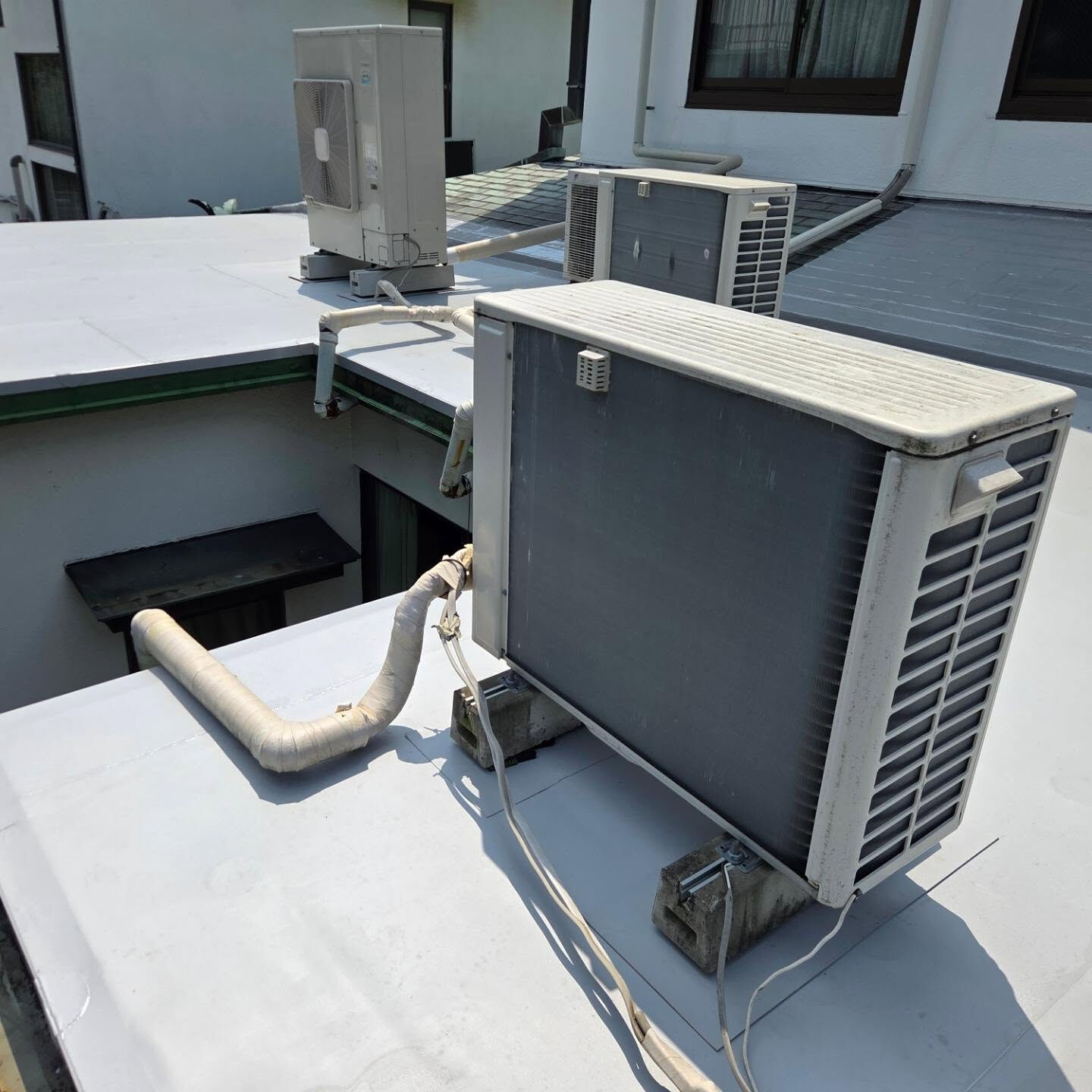 東京都三鷹市にて前に行った漏水調査で可能性のある箇所をシート