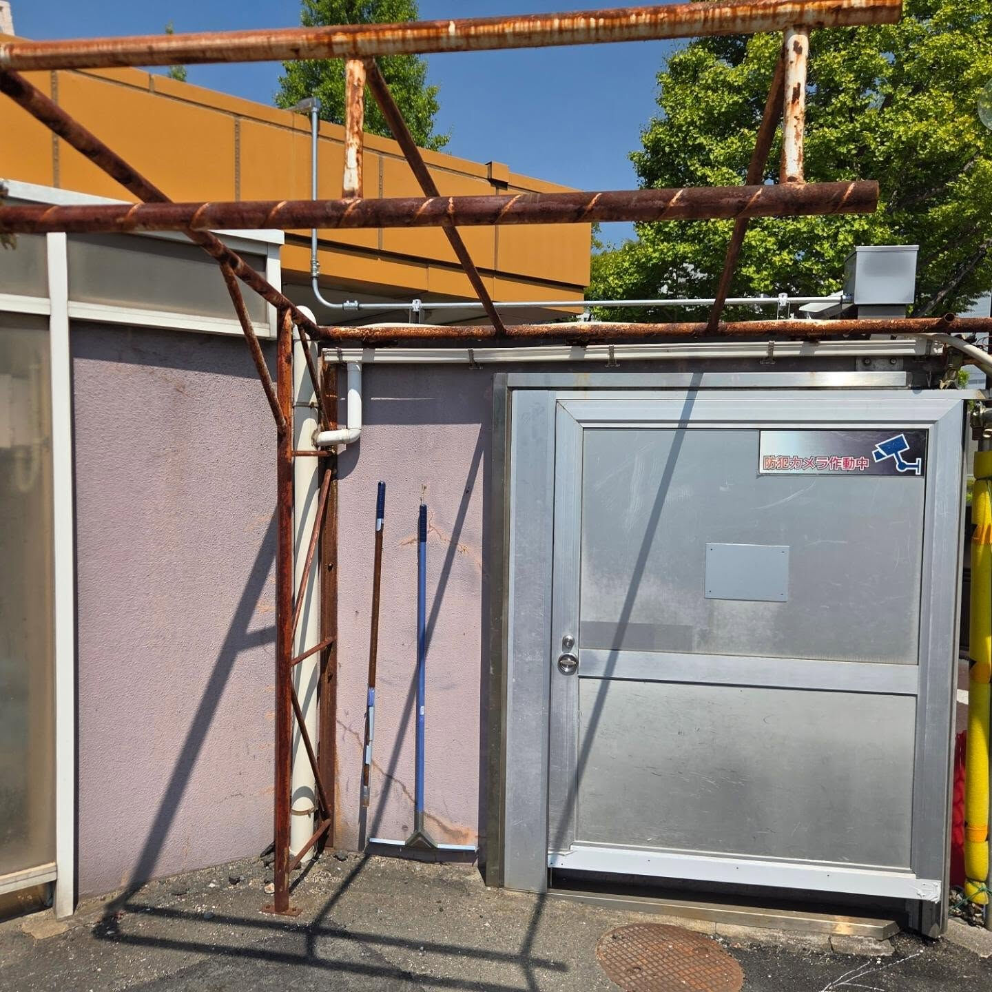 川崎市川崎区にて鉄部塗装、完成しました
