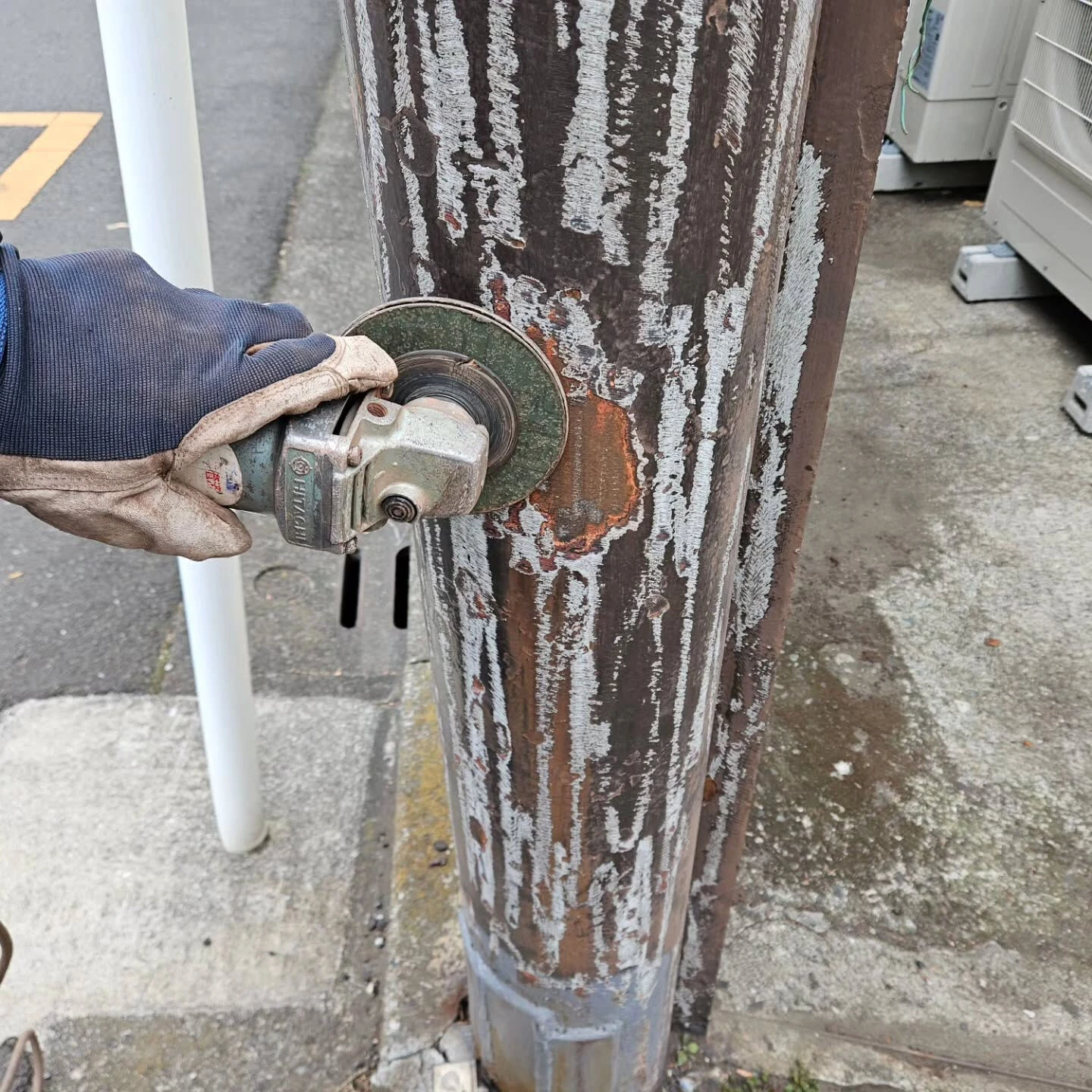 鉄部が錆びてしまう前に、適切な塗装を考えたことはありますか？