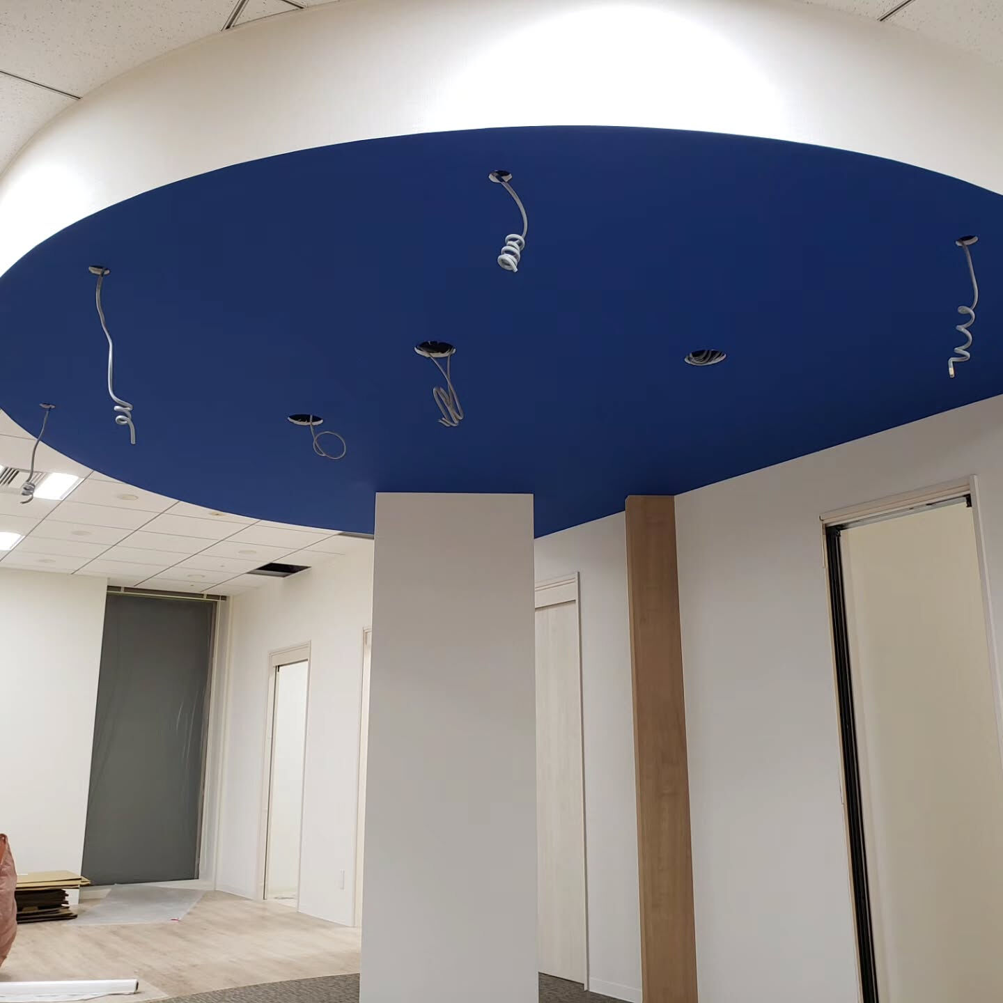 微妙な手触りで空間を彩ります