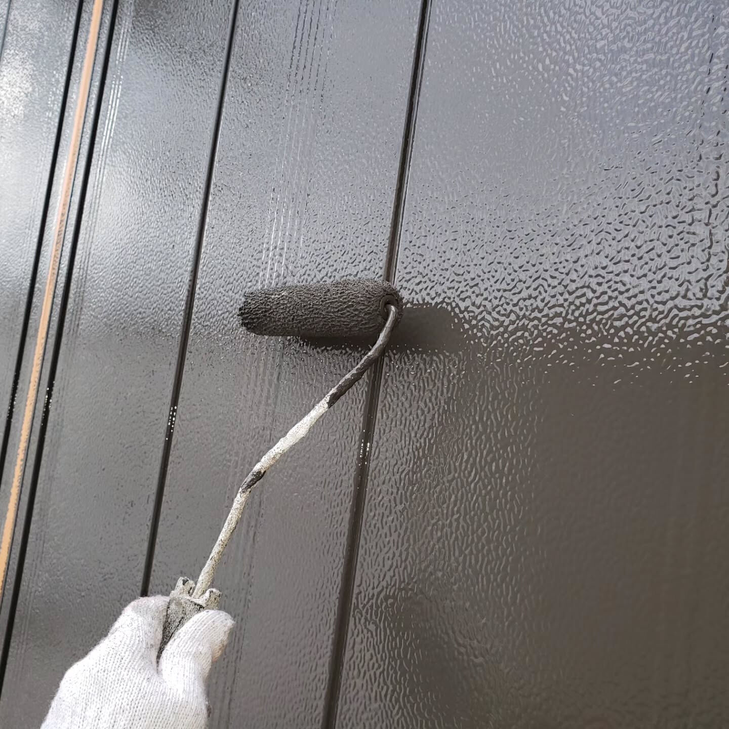 雨戸を新しい色で一新しませんか？